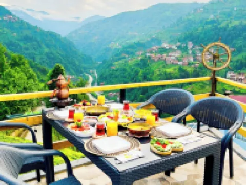 Puleri Suit Bungalow Hotels in Camlihemsin