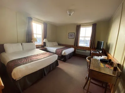 Hotel Bedford Hotels near Goderich BIA Farmers' Market