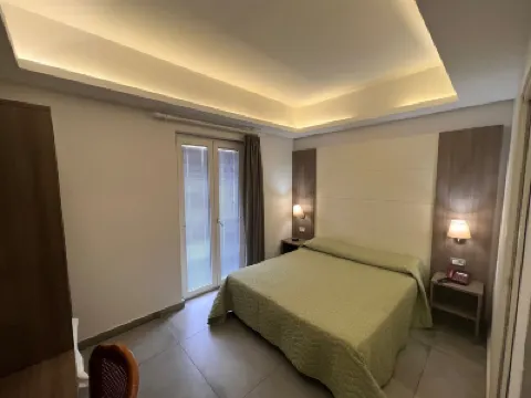 โรงแรมลา เมลา โรงแรมใน