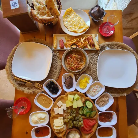 Mons Masius Boutique Hotel Teras