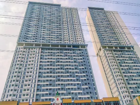 Simply Look and Comfort 1Br Vasanta Innopark Apartment Отели рядом с достопримечательностью «Bonecom Tricom Mm2100»