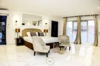 Amj Hotel