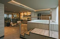 Howard Johnson by Wyndham Resistencia La Ribera - Spa