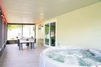 Family Home Tampa Hotels in Greater Carrollwood