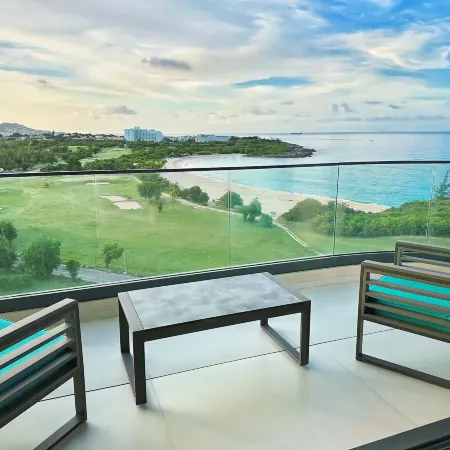 Mullet Bay Suites - Your Luxury Stay Awaits