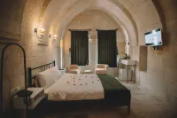 Daphne Cave Hotel