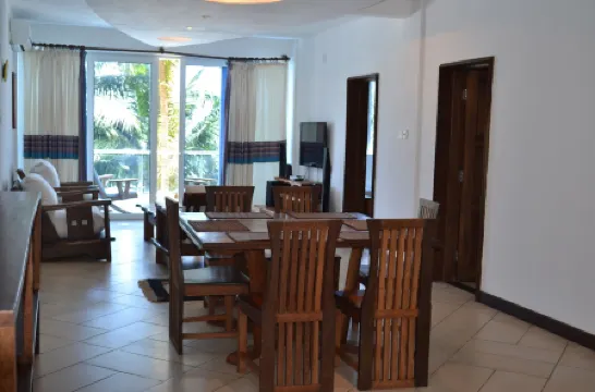 貝殼瑪瑙海灘公寓