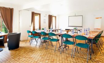 Comfort Hotel Lens - Noyelles Godault