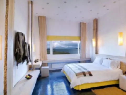 Remota Patagonia Lodge Hotels in Natales