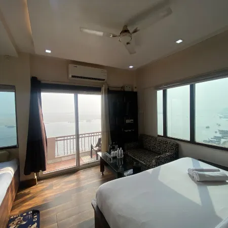 Hotel Sita Place on Heritage Ghats of Benaras