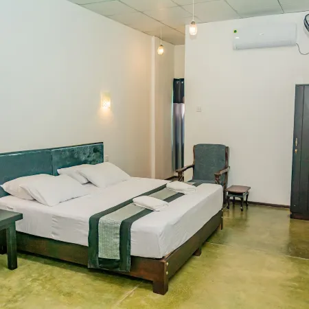 ShiCo Transit Hotel