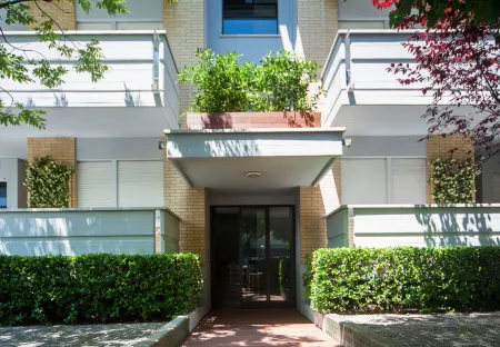 Residence Lungomare - Charming Apartments