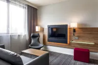 Moxy Edinburgh Airport Hotels in Ratho