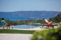Agarathos Rooms & Pool Kaliviani -on the Road to Balos - ที่มีสระว่ายน้ำ