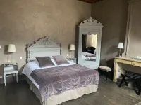 Hôtel de la Tour Hotels in Chaneins