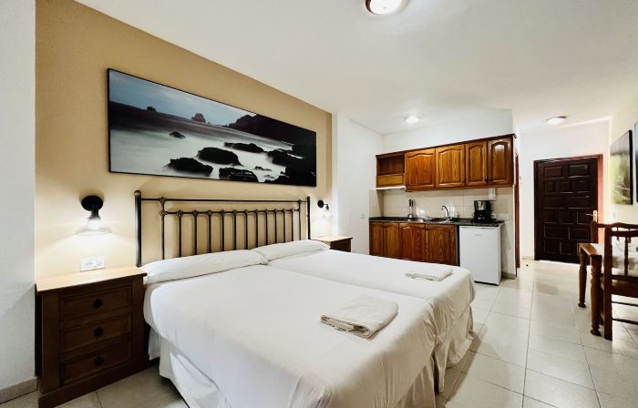 Apartamentos Frontera
