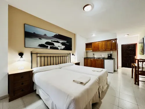 Apartamentos Frontera - Homestays