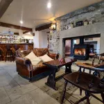 The Blind Bull Hotels in Castleton
