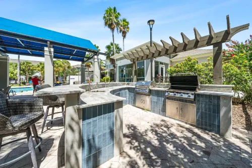 Access to Shopping, Dining and Jogging Trails - Stylish Modern Oasis