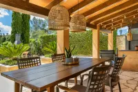SON LLANERAS VILLA - NEAR ES TRENC, MALLORCA, RELAXING GETAWAY, POOL, A/C, WIFI Hoteles en Campos