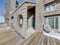 Mountain Nest Retreat Hotels in Parowan