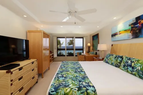 Stunning Views and Gourmet Kitchen - Exquisite Oceanfront Retreat