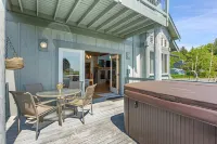 Seashell Cottage
