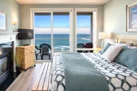 Whale Watching and Cozy Fireplace Oasis - Stunning Oceanfront Retreat