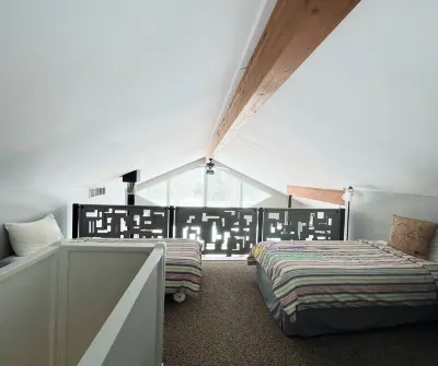 Charming Retreat with Fire Pit and Scenic Trails - Unique Woodland Escape