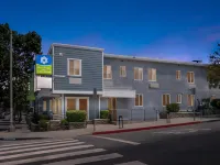 SureStay Hotel by Best Western Santa Monica Hotels near Westwood