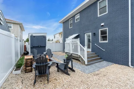 SSP Cottage: A 'MyShoreCottage' Property Отели в г. Беркли