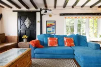 Tranquil Luxe in Country Cottage