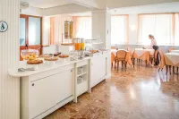 Hotel Tritone - breakfast
