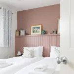 Pretty Coastal Home in Bosham Close to Water