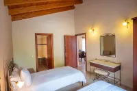 Apolis Villas & Suites Resort