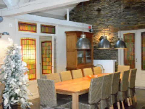 Villa with Hottub in Calm Area Hotels in Bievre