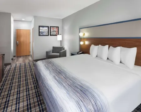 AmericInn by Wyndham Eagle River Downtown Hotels in Eagle River