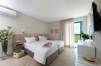 Ammoudia Maisonettes Hotel dekat Old Perithia - Corfu's Oldest Village