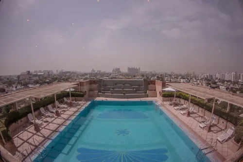 ذا بريستول هوتل فنادق في جورجاون