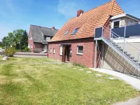 Vacation Apartment for up to 2 Persons + Small Child, Quiet Location Between Beach and Town Center