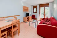 Pierre & Vacances Aparthotel la Tulipa Hotels in 