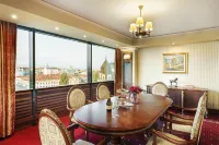 Grand Hotel Sofia - Desayuno