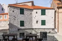 Historic Plaza Varos Split