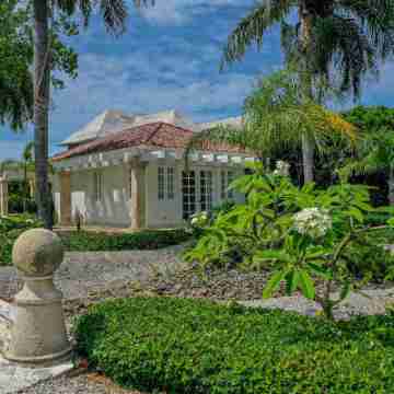 Luxury 2-Level Villa in Punta Cana Hotel Exterior