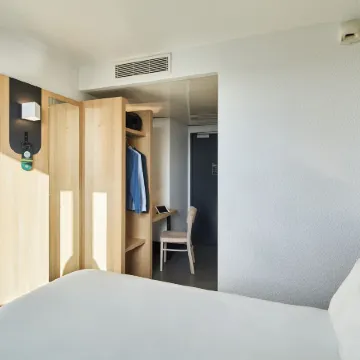 B&B Hotel Paris Nord Gonesse Parc des Expos