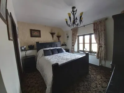 2-Bed Apartment Near Buxton Outstanding Location