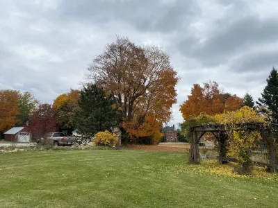 Rocklyn Inn Bed & Breakfast