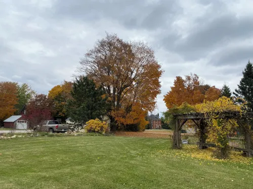 Rocklyn Inn Bed & Breakfast Hotels in Meaford