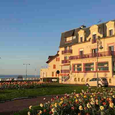 Hôtel Outre-Mer - Hôtel Boutique face à la mer Salon de Thé & Bar Lounge Hotel Exterior
