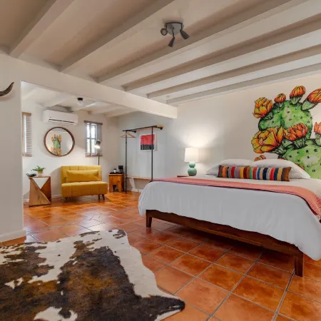 Pecos Trail Inn